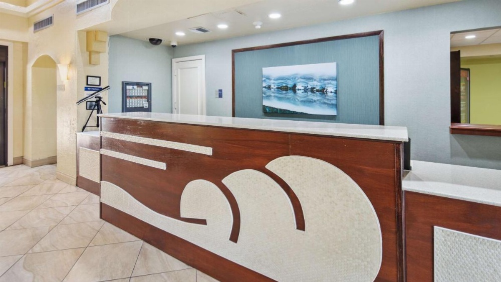 Best Western Plus Deerfield Beach Hotel & Suites Image 15