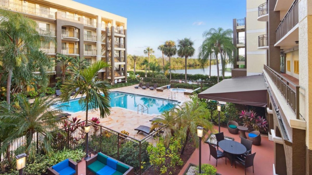 Best Western Plus Deerfield Beach Hotel & Suites Image 16